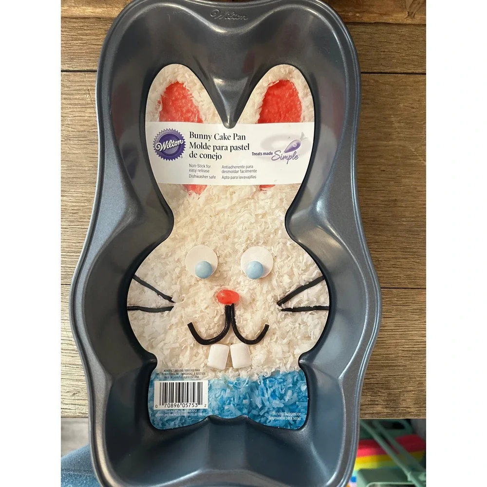 Wilton bunny cake